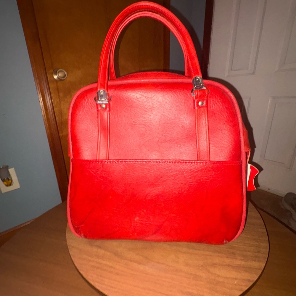 Red Women's vintage luggage bag American tourister